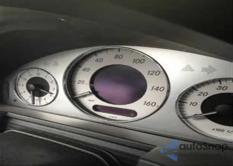 2005 Mercedes-Benz E500 z USA, uszkodzony, nr VIN WDBUF70J45A690336